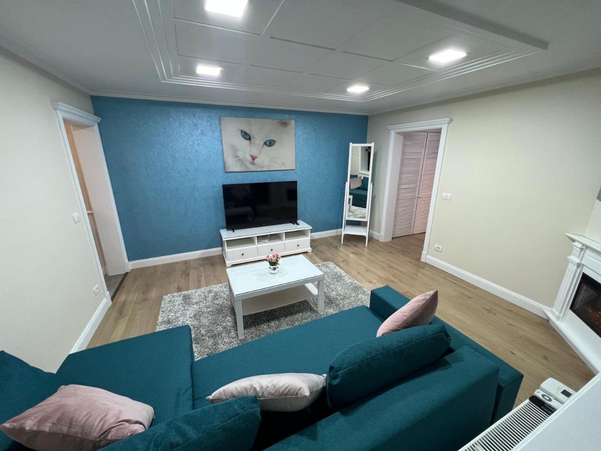 Paty'S Apartment Лугож Экстерьер фото